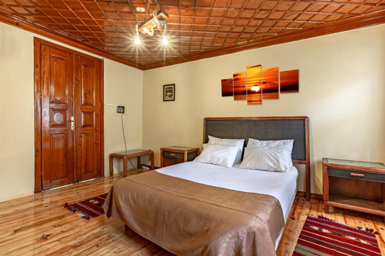 Sari Konak Antalya Kültér fotó