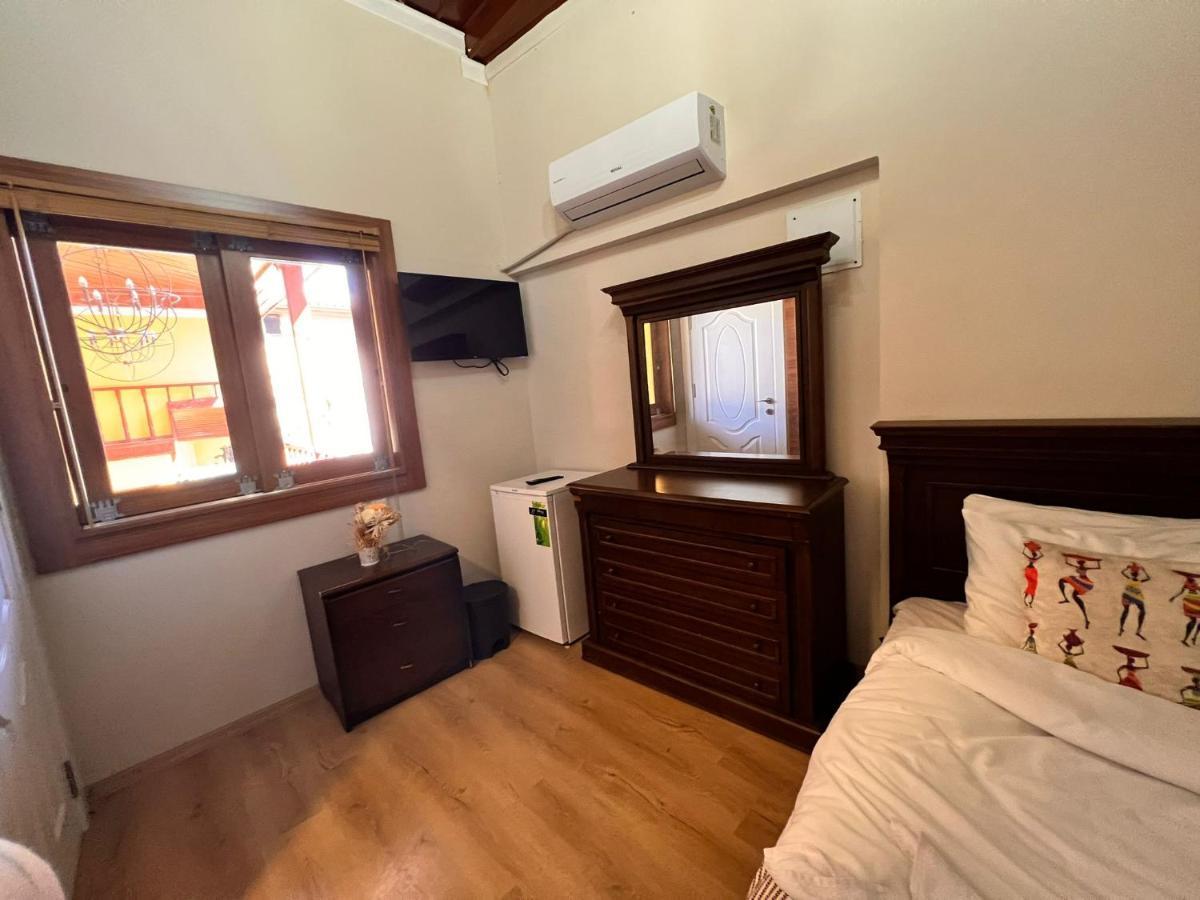 Sari Konak Antalya Kültér fotó