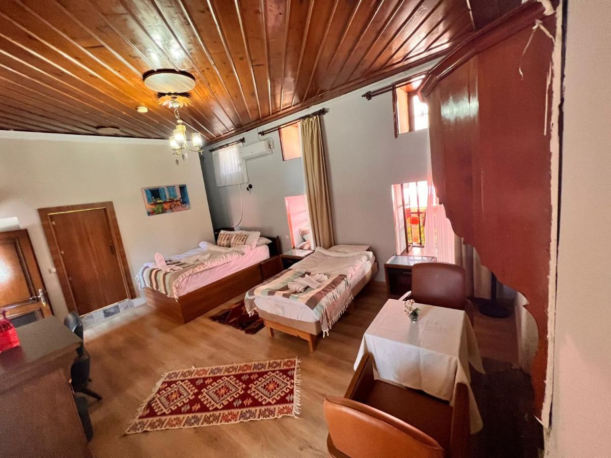 Sari Konak Antalya Kültér fotó