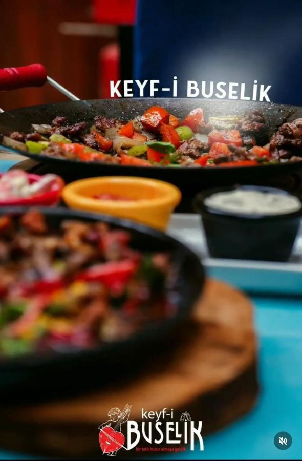 Sari Konak Antalya Kültér fotó
